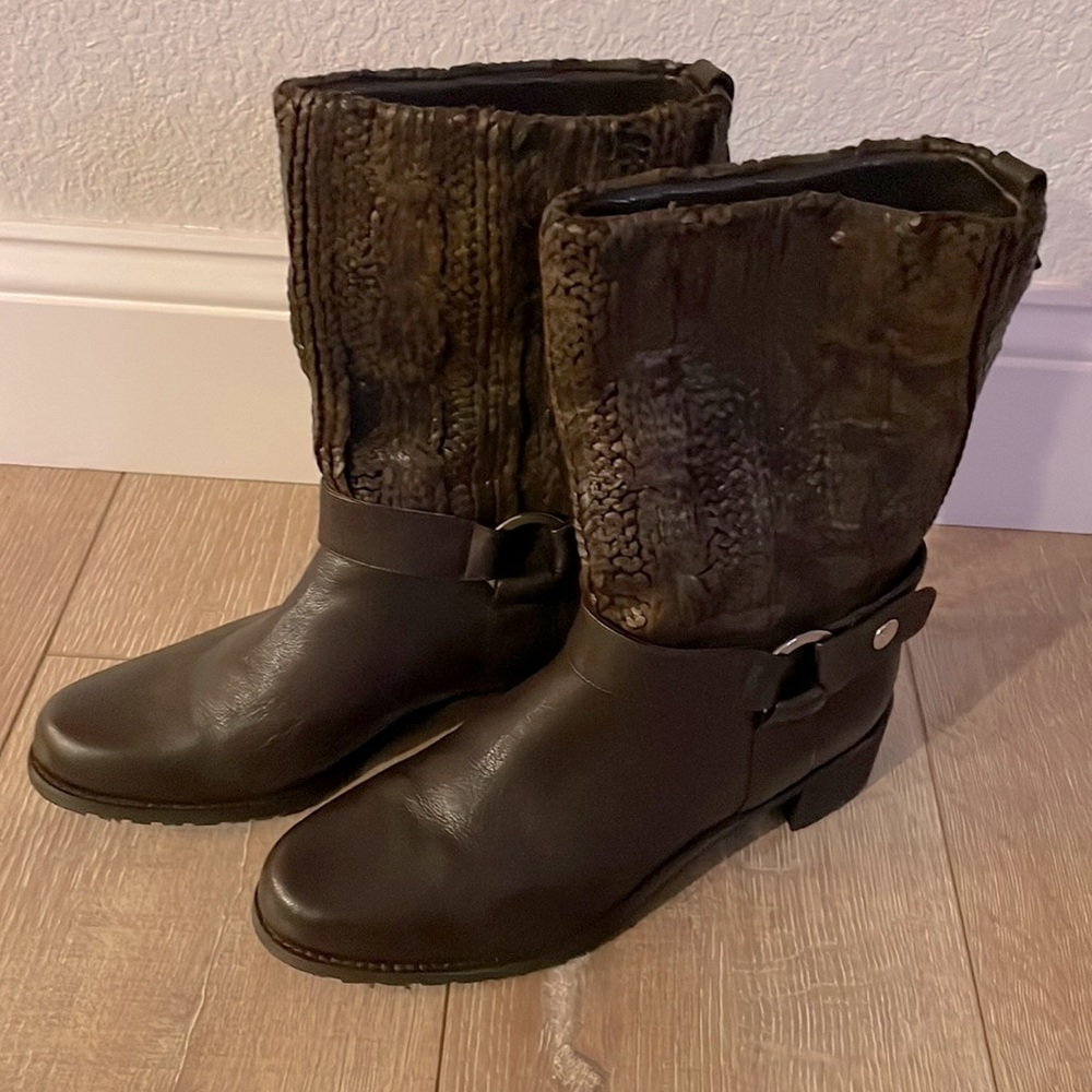 Stuart Weitzman brown Laquered boots 7.5